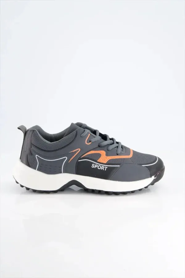 Black-camel-sports-gripper-shoes