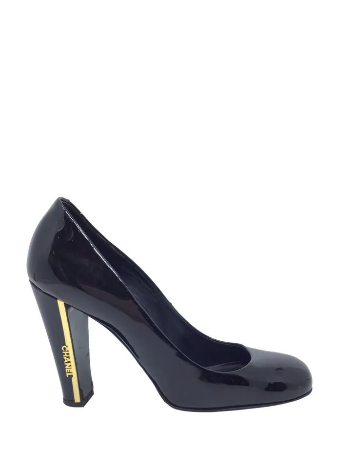 CL Patent Leather Metal Logo Heel Pumps Size 7.5