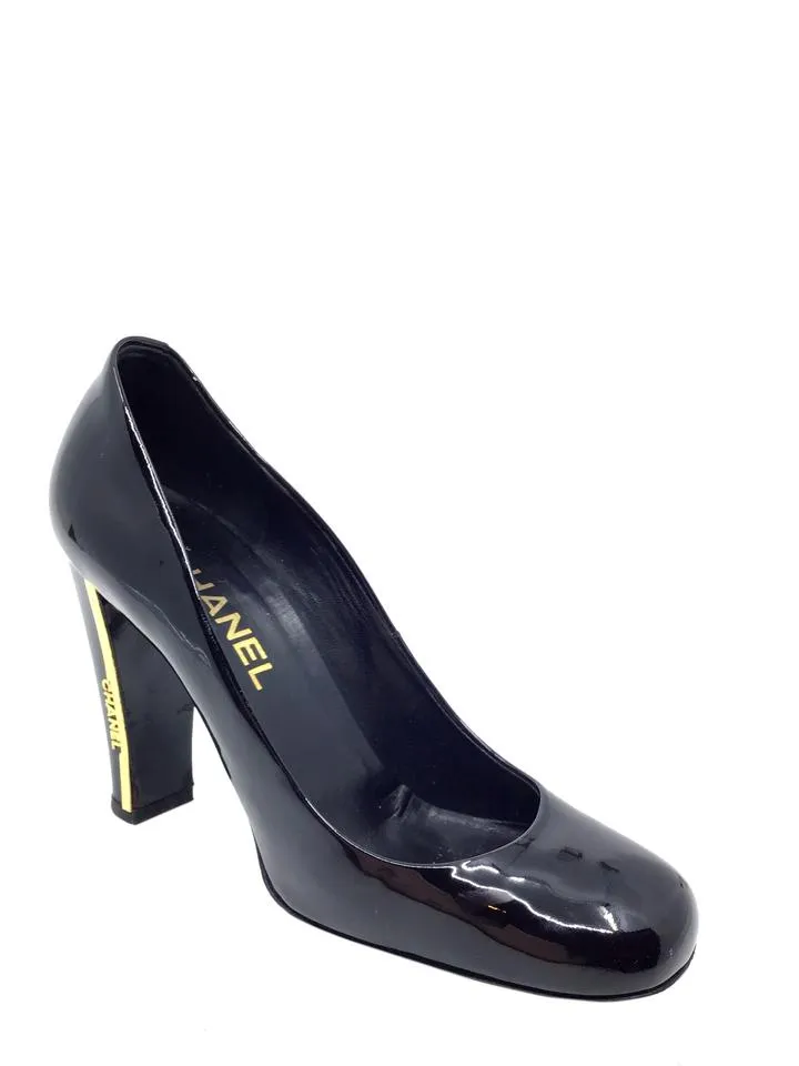 CL Patent Leather Metal Logo Heel Pumps Size 7.5