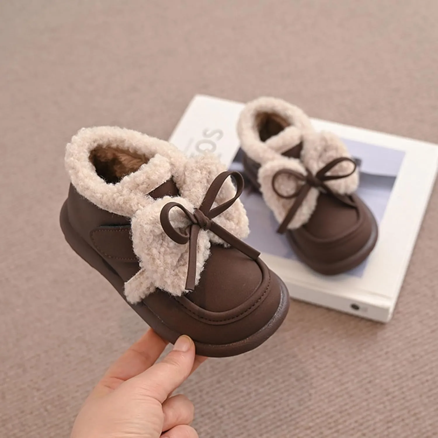 Girls Plush Lined Ankle Boots Slip On Low Calf Boots Non Slip Short Boots Winter Soft Sole Flat Boots For Toddler