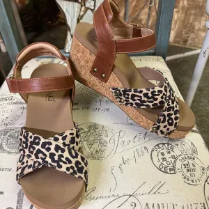 Kindle Cognac Leopard Wedge/Sandal
