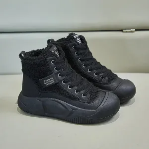 Lily - Trendy fall boots in wool