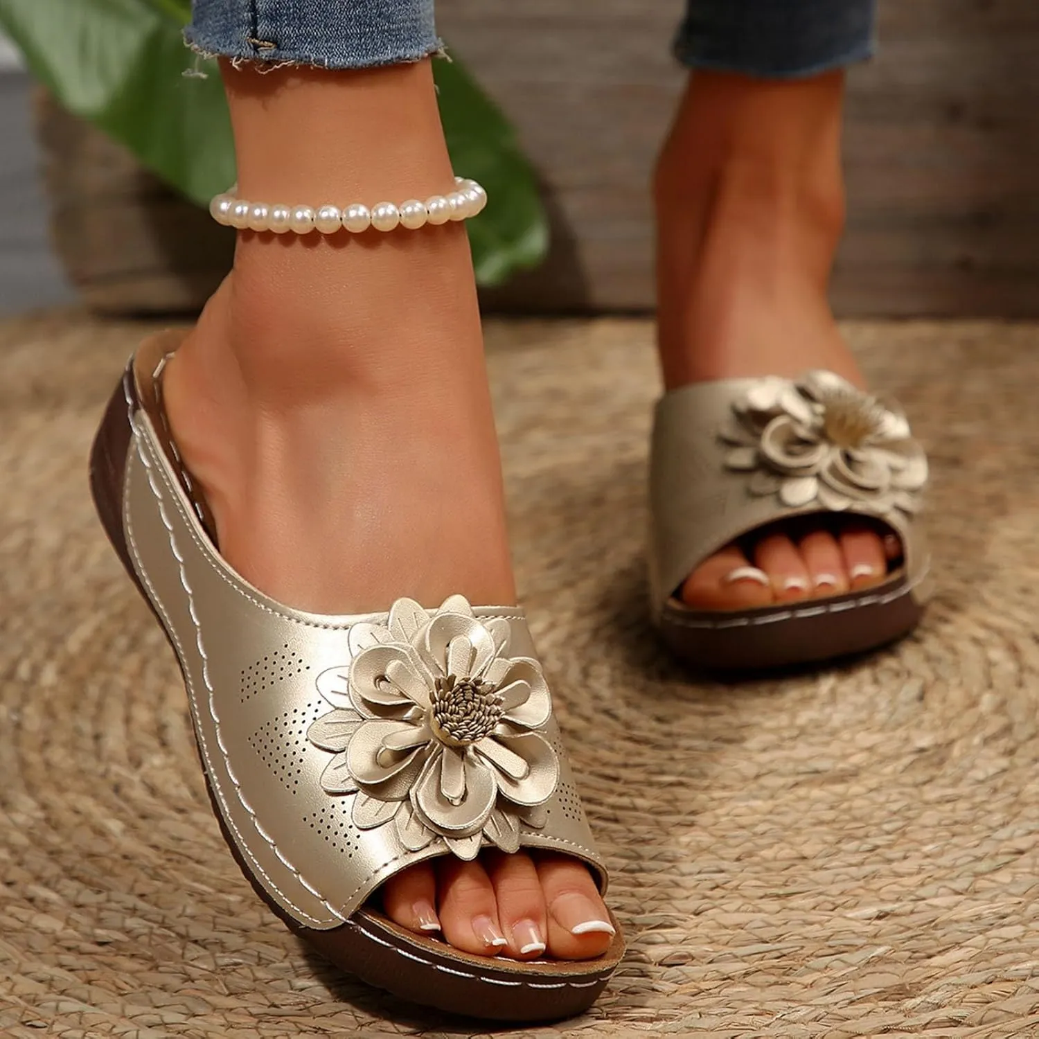 Orthopedic Sandals for Women 2025 New Chic Flower Orthotic Sandal Arch Support Boho Beach Slides Fish Mouth Open Toe Wedge Platform Comfortable Low Heel Hollow Out Slippers for Dressy Casual Wear