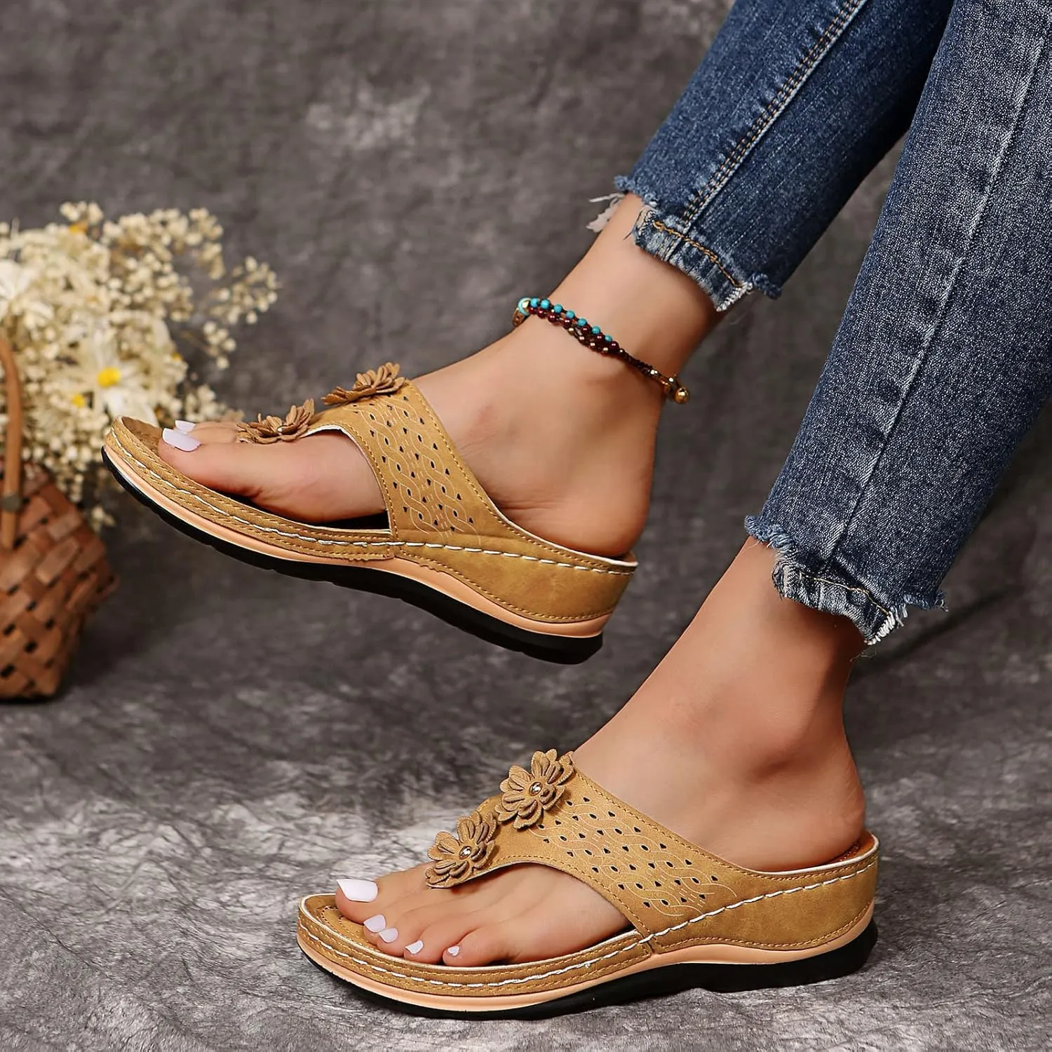 Orthopedic Sandals for Women Arch Support Sandals Summer Casual Orthotic Sandal Flip Flops Comfortable Slippers2