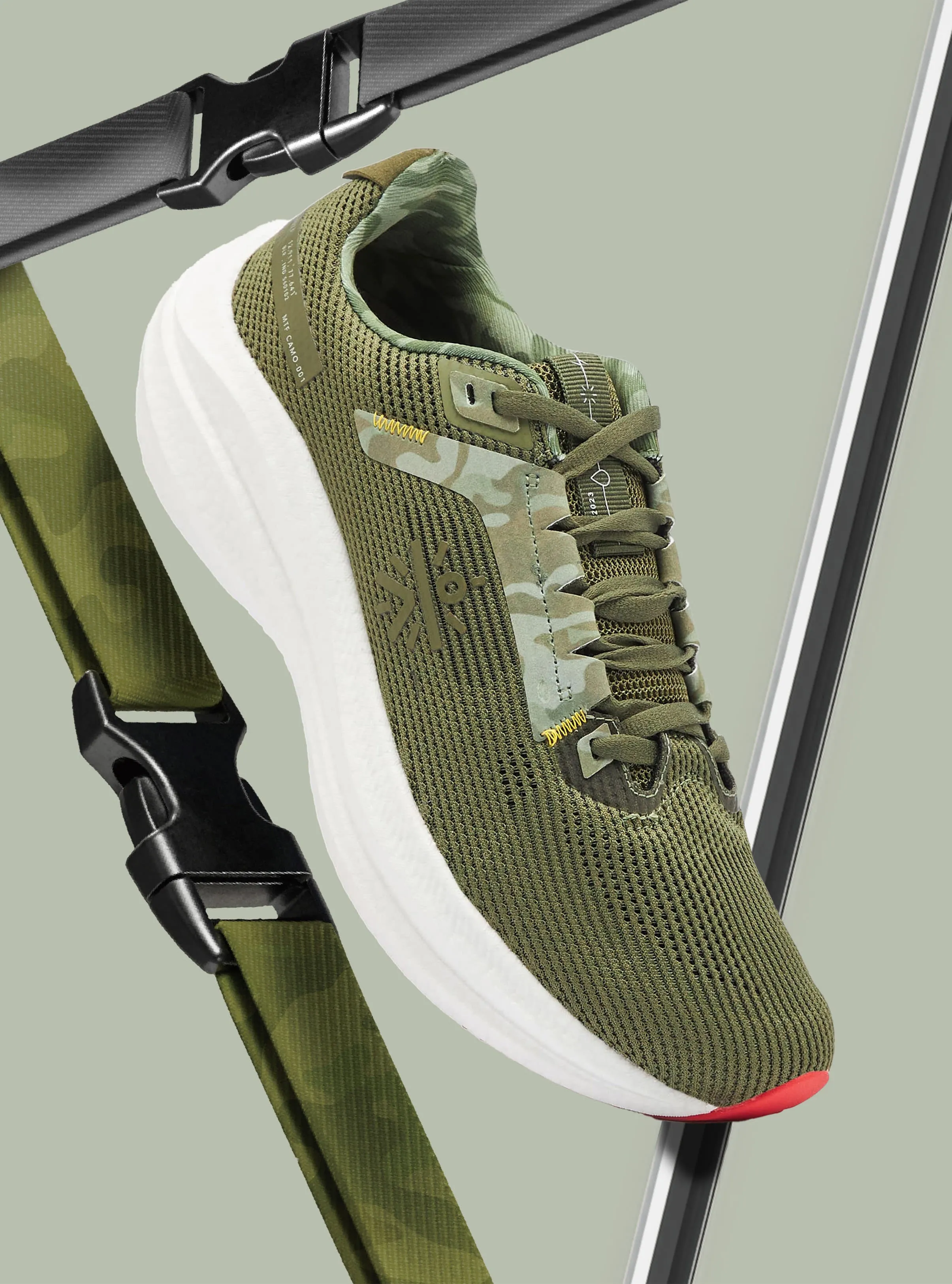Versa DFNDR Men Running Shoes - Olive